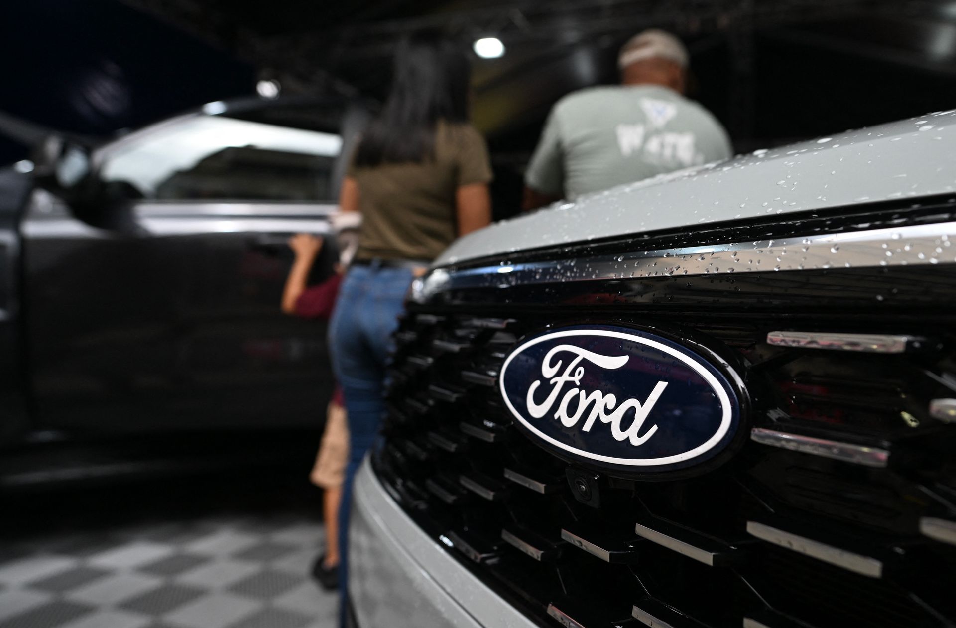 Ford is recalling 420,000 Expedition and Navigator SUVs over a seat belt defect