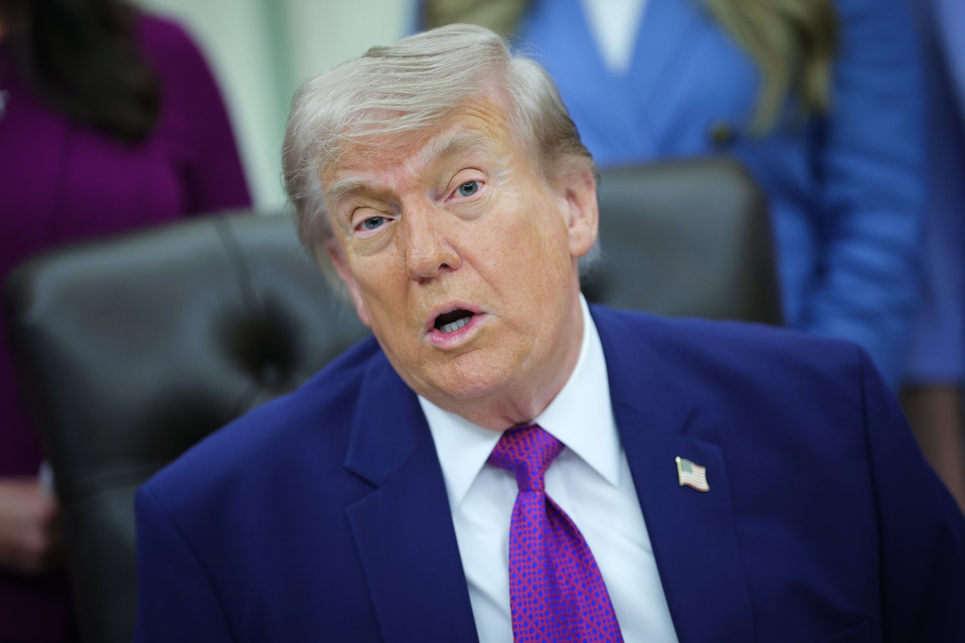 Trump déclare que le cessez-le-feu en Iran est « sous assistance respiratoire » après avoir rejeté une contre-offre qualifiée de « poubelle ».