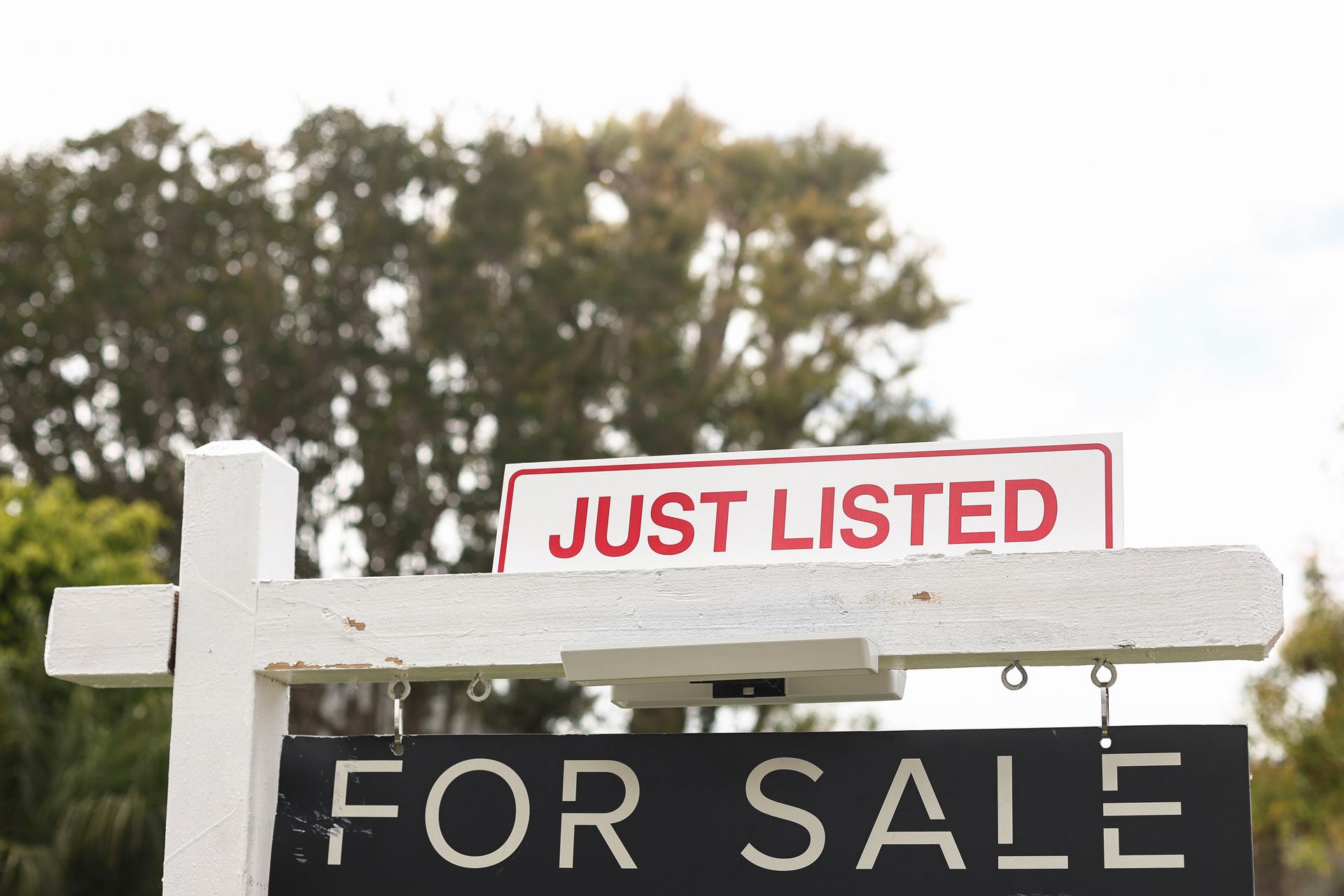 U.S. existing home sales surged in May to their highest level since December