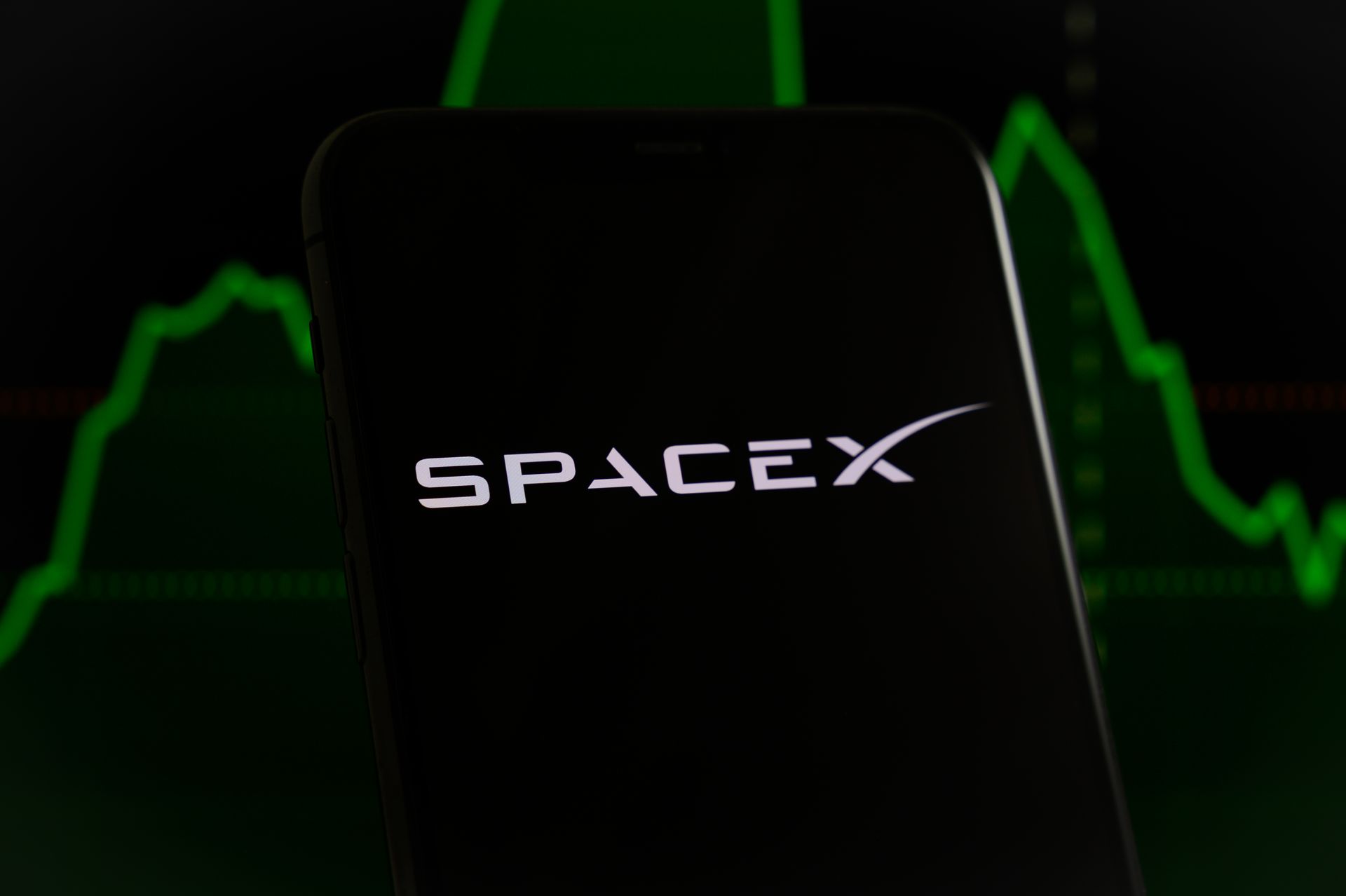 SpaceX is planning a Starlink mobile service to compete with U.S. carriers