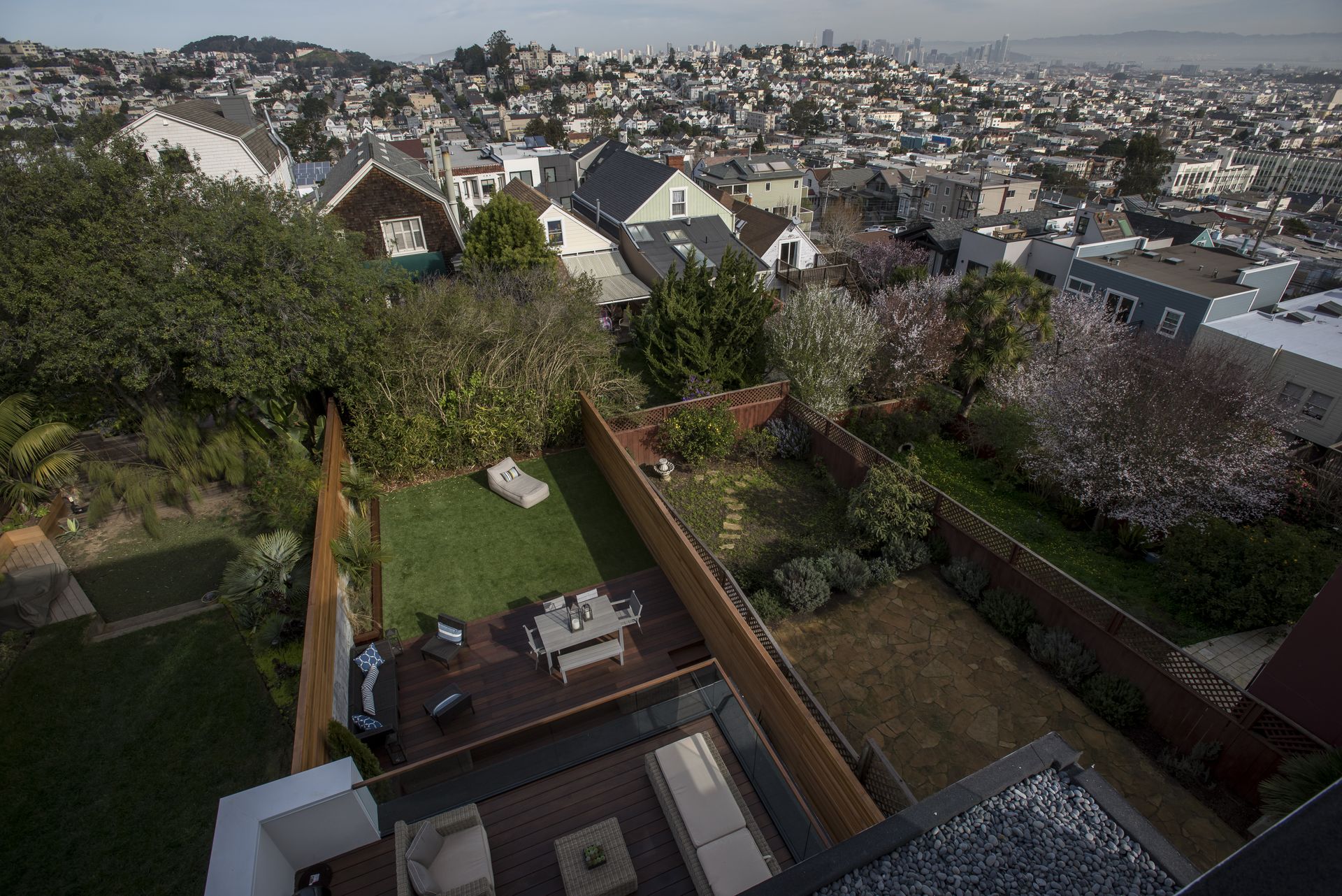 History suggests San Francisco homeowners will win big from the AI gold rush