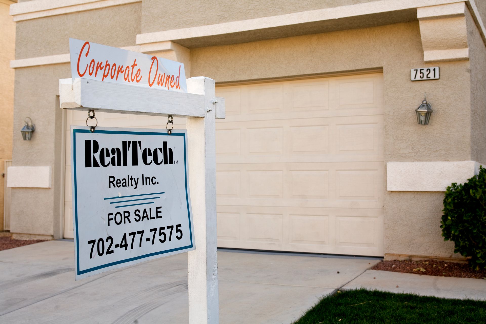 Realtor ranks the top 5 housing markets where corporate landlords are most active