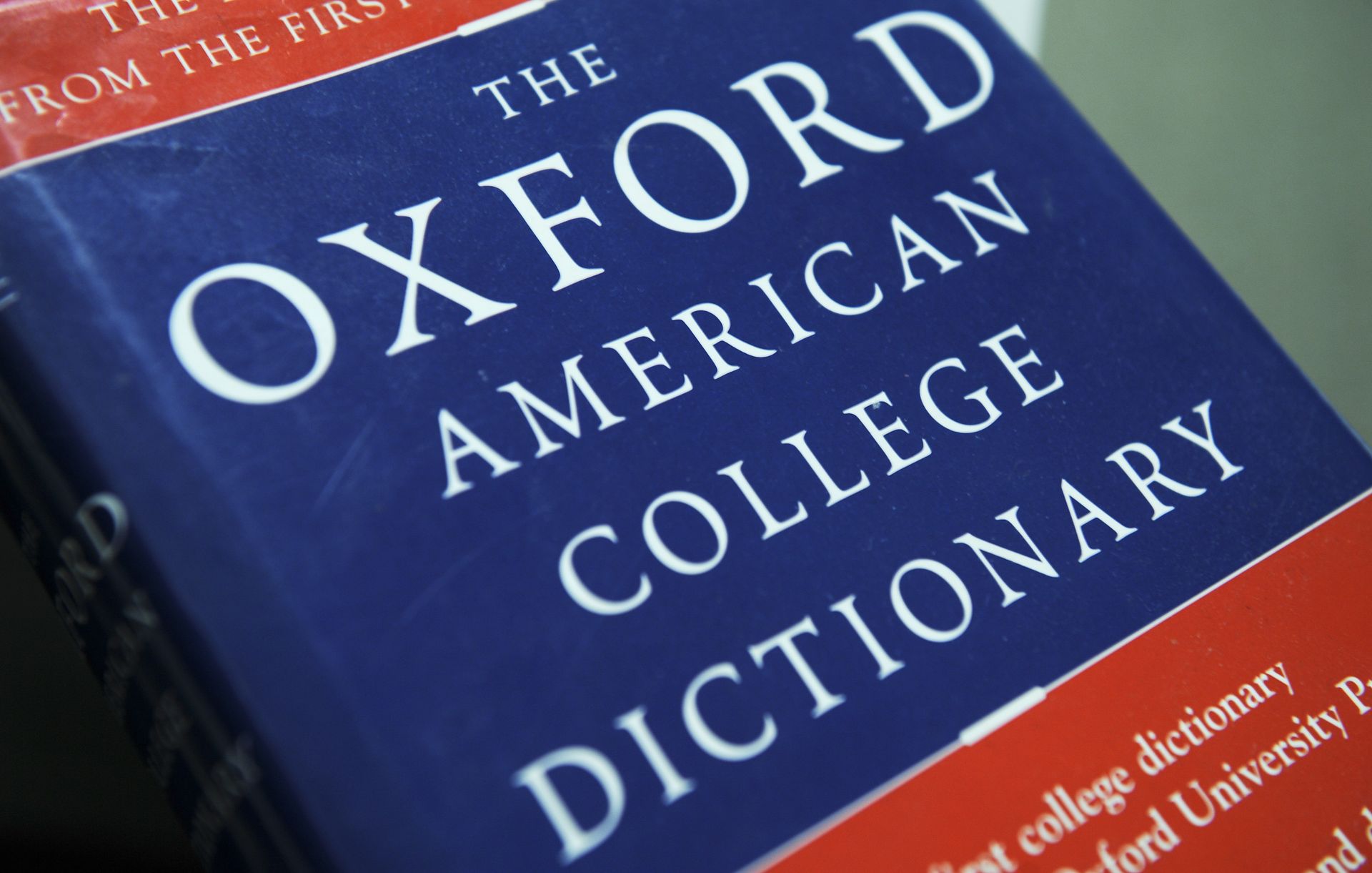 La palabra del año 2025 del Diccionario de Oxford es 'carnaza de ira'.