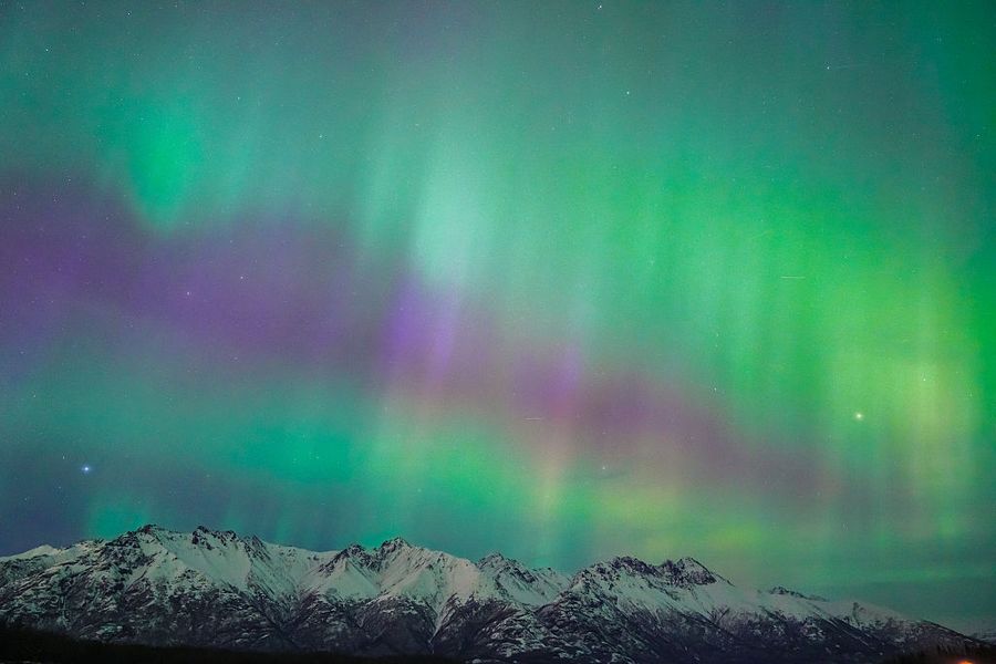 The 10 best cruises for chasing the northern lights in Alaska, according to U.S. News