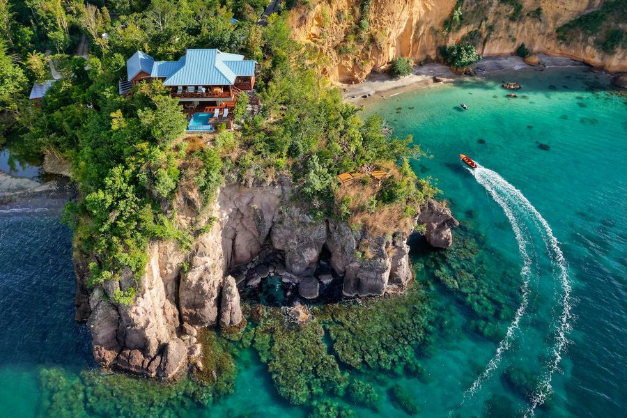 The best — and most luxurious — resorts in the Caribbean for 2026