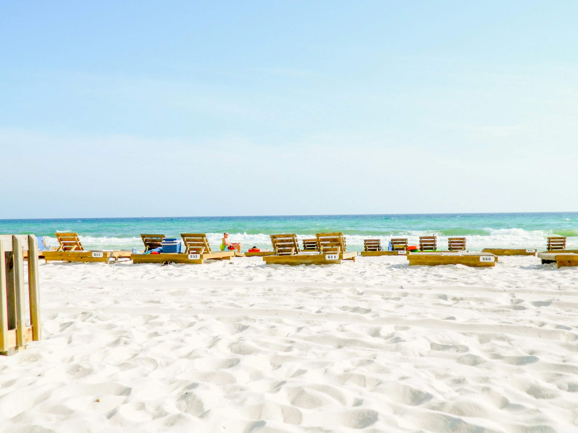 The most affordable beach towns Americans are moving to right now