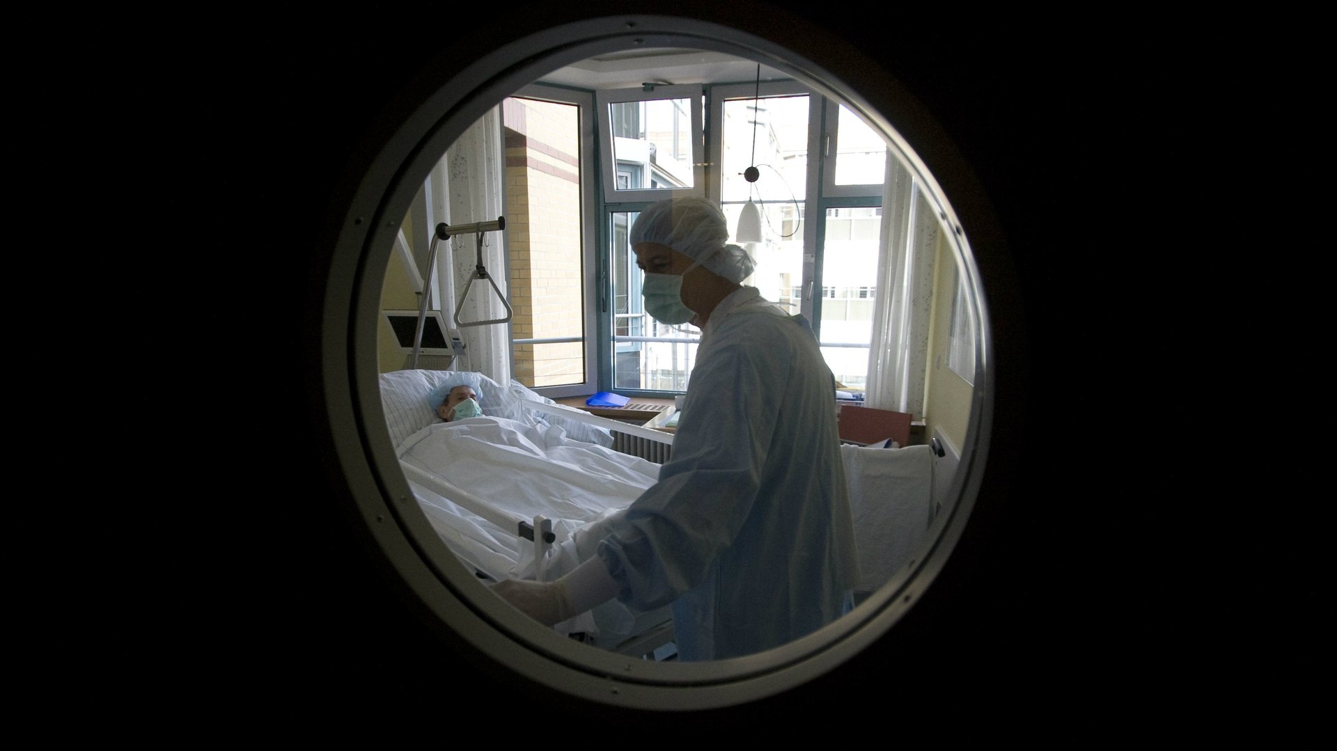 Superbugs could kill a person every three seconds by 2050