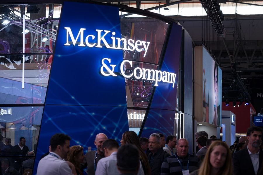 Les licenciements des cols blancs ont touché McKinsey.