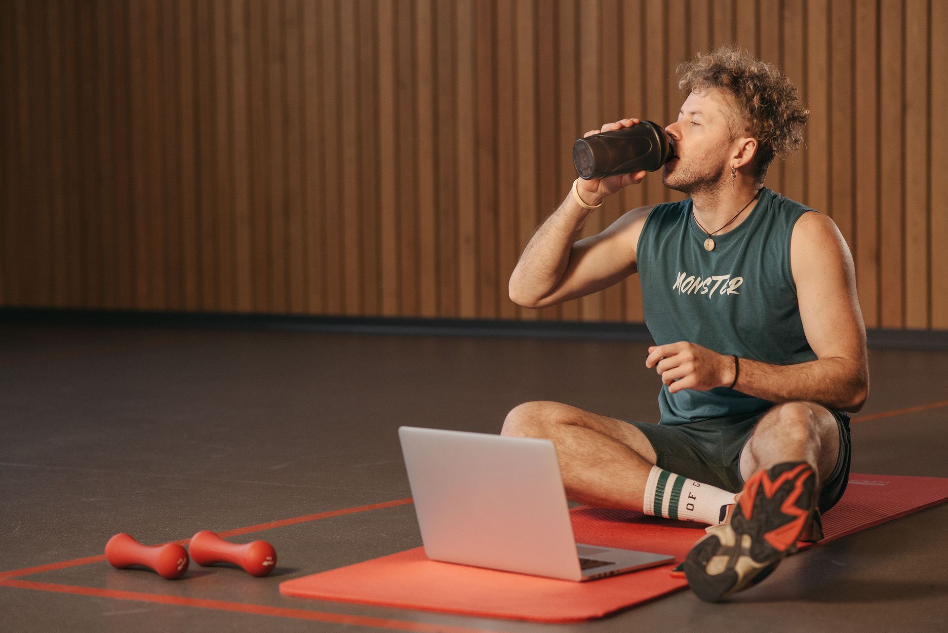 12 signs of protein deficiency most people misread as something else