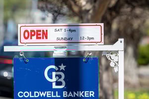 Mortgage refinancing heats up as rates slide again