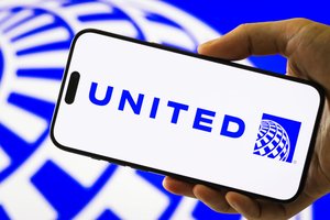 United Airlines revenue misses Wall Street’s expectations 