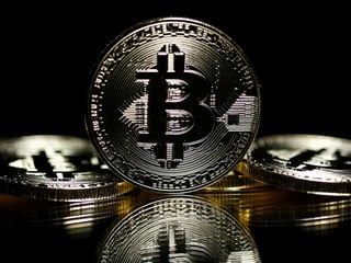 洋楽 Cripto - King Of Tha City Capital Cities - Kangaroo Court (Official) - YouTube