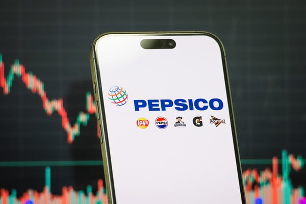 PepsiCo Surpasses Q1 Revenue Estimates with 8.5% Growth After Snack Price Cuts