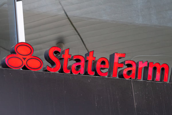 State Farm is ripping up contracts for its 19,000 agents — and forcing them to use AI