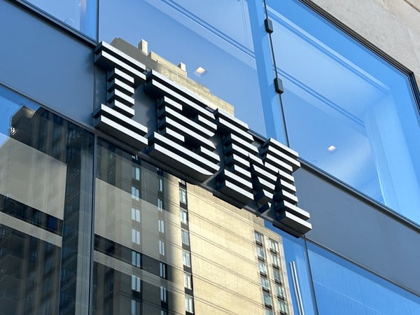 IBM unveils chip technology with nearly 100 billion transistors