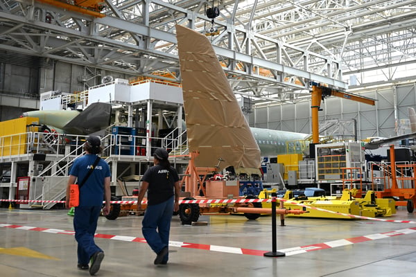 Airbus is quietly aiming for 900 deliveries this year after a strong June