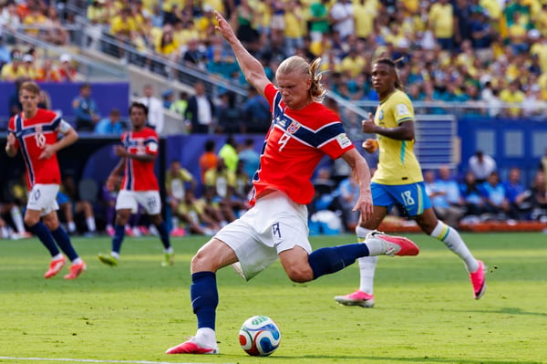 Netflix, Disney, and YouTube are preparing to bid up to $2 billion for World Cup U.S. rights