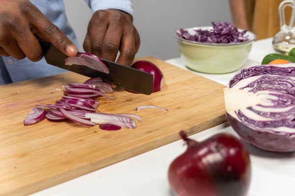 15 kitchen scraps that professional cooks never waste