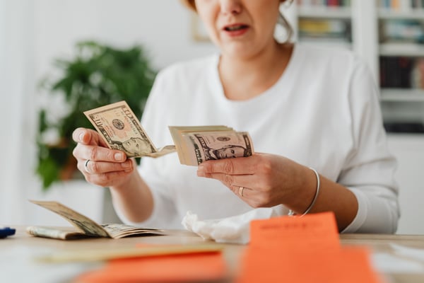 25 things about money that most people don't learn until it's too late