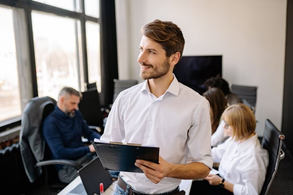 25 ways to make yourself harder to replace at work