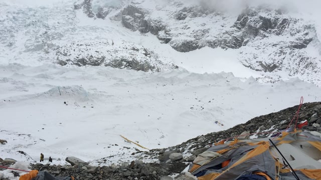 I survived the deadliest day in Everest's history, and I'm still